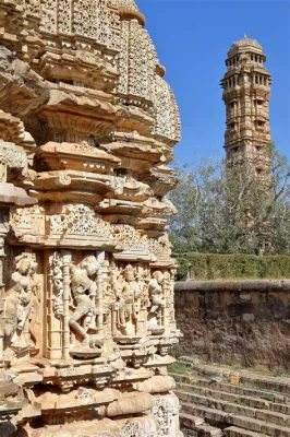 L'Assedio di Chittorgarh: Un episodio cruciale nella lotta tra Rajput e Mughal durante il XVI secolo